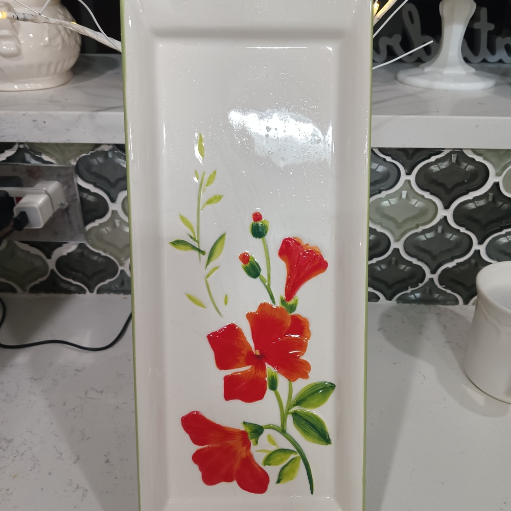 Garden Bouquet Floral Ceramic Tray with Red Flowers